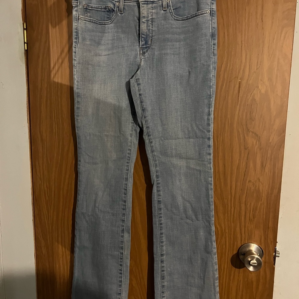 Levi jeans